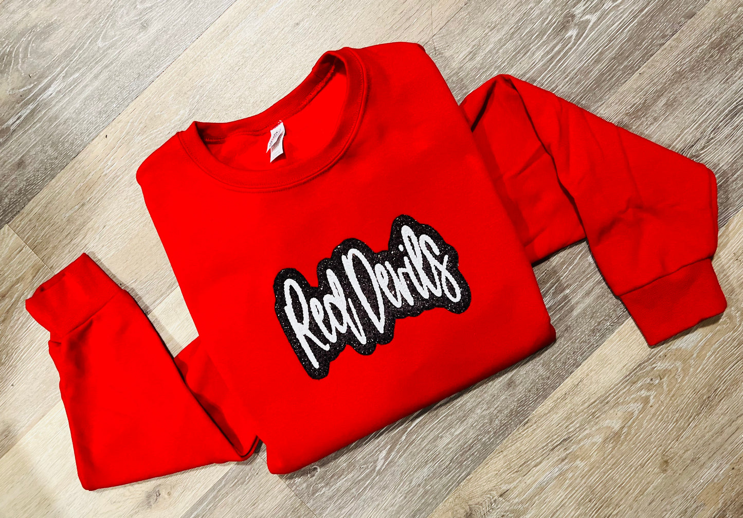 Red Devils Emboidered Sweatshirt